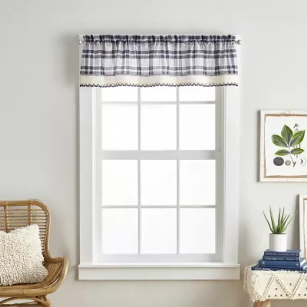 CHF Seaton Rod Pocket Tailored Valance