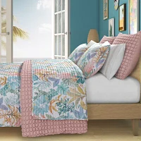 Queen Street Breezes Quilt Set