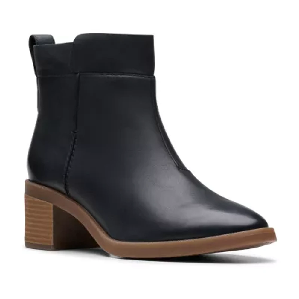 Clarks Womens Lileigh Charm Stacked Heel Booties