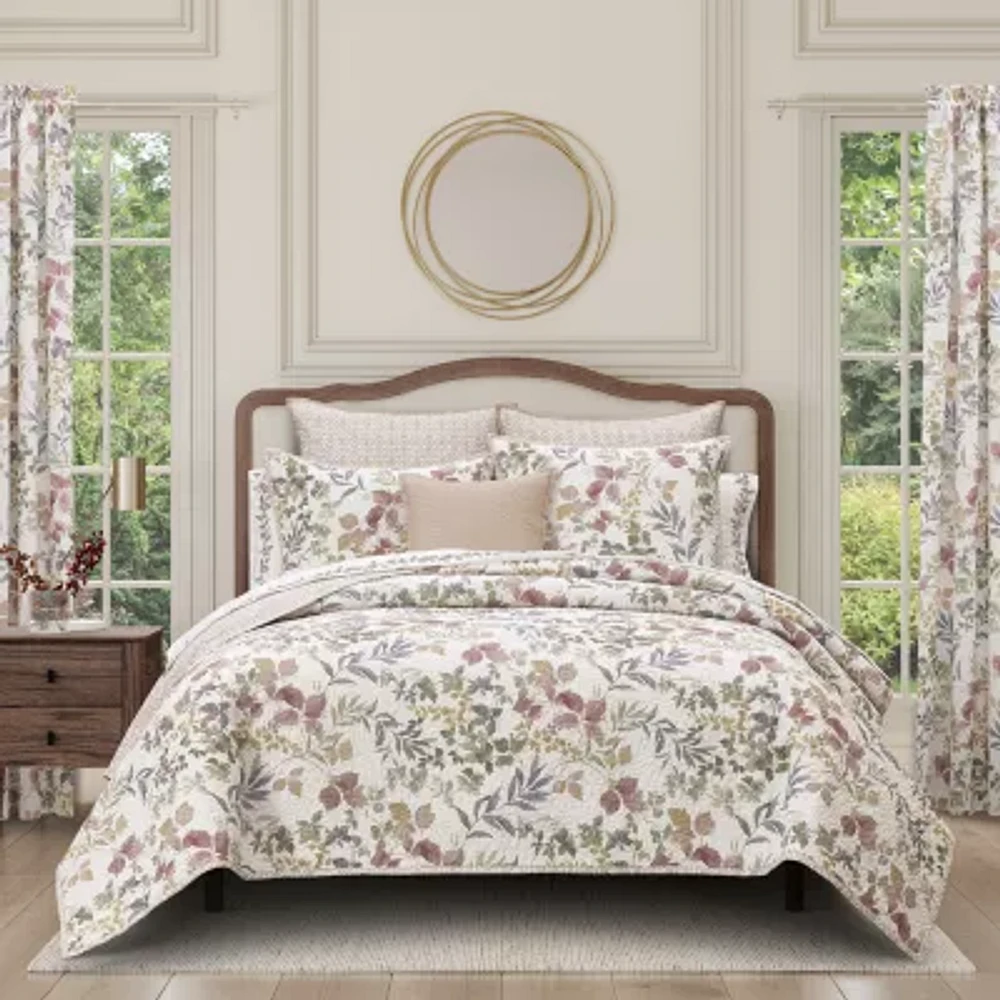 Royal Court Ridgewood Quilt Set