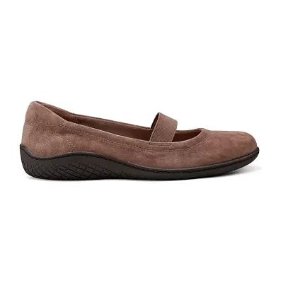 Easy Spirit Womens Golden Slip-On Shoe