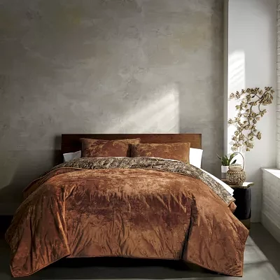 Distant Lands Verona Velvet Reversible Quilt