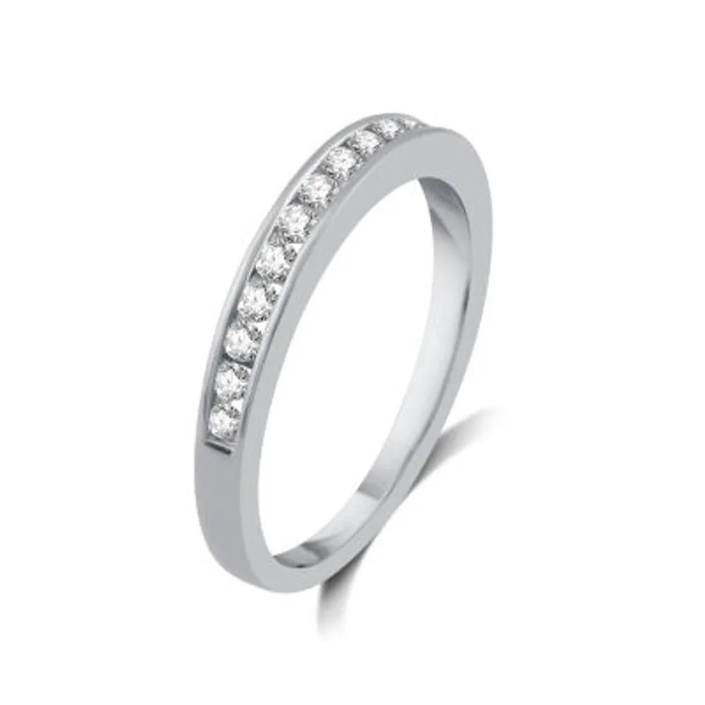 Deluxe Collection 1/4 CT.T.W. Natural Diamond 14K Gold Wedding Band