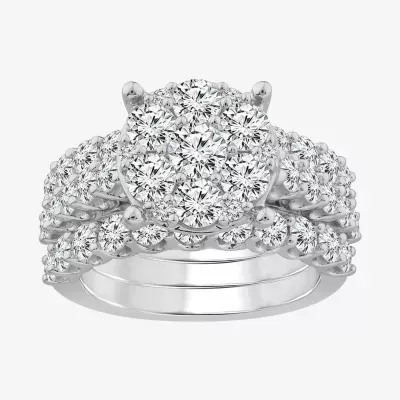 Round 4 CT.T.W. Natural Diamond Side Stone Bridal Set in 10K or 14K White Gold