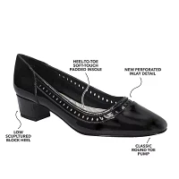 Easy Street Womens Giana Closed Toe Flat Heel Pumps