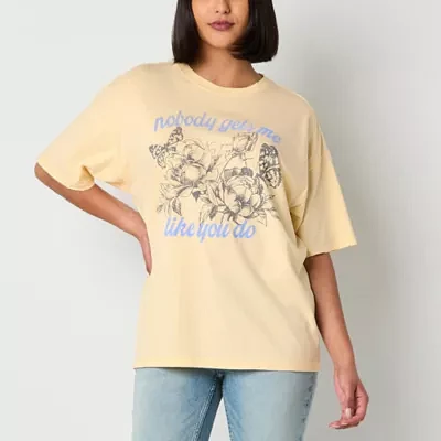 Arizona Juniors Oversized Womens Crew Neck Short Sleeve Graphic T-Shirt