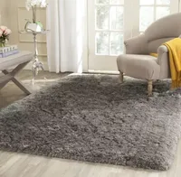 Safavieh Talia Hand Tufted Shag Area Rug