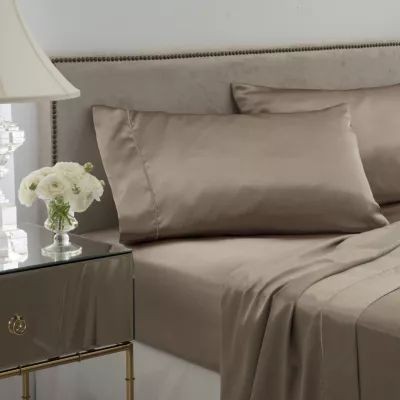 Martex Elegance Satin Wrinkle Resistant Sheet Set