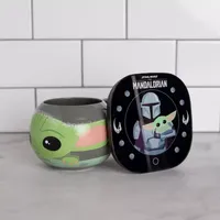 Uncanny Brands Star Wars Mug Warmer with Baby Yoda Molded Mug – Keeps Your Favorite Beverage Warm - Auto Shut On/Off