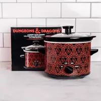 Uncanny Brands Dungeons and Dragons 2qt Slow Cooker - Cook With Your Favorite Classic Fantasy Game