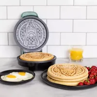 Uncanny Brands Marvel Loki Waffle Maker - Loki's Helmet on Your Waffles - Waffle Iron