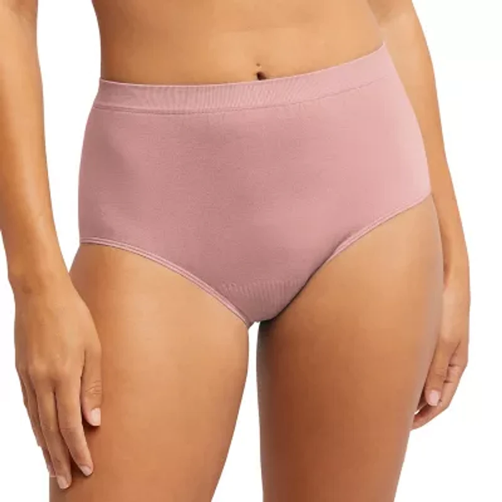 Bali Comfort Revolution® Seamless Cooling Brief Panty 803j