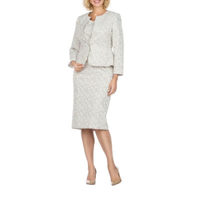 Home | Giovanna Signature Skirt Suit | Plaza Las Americas