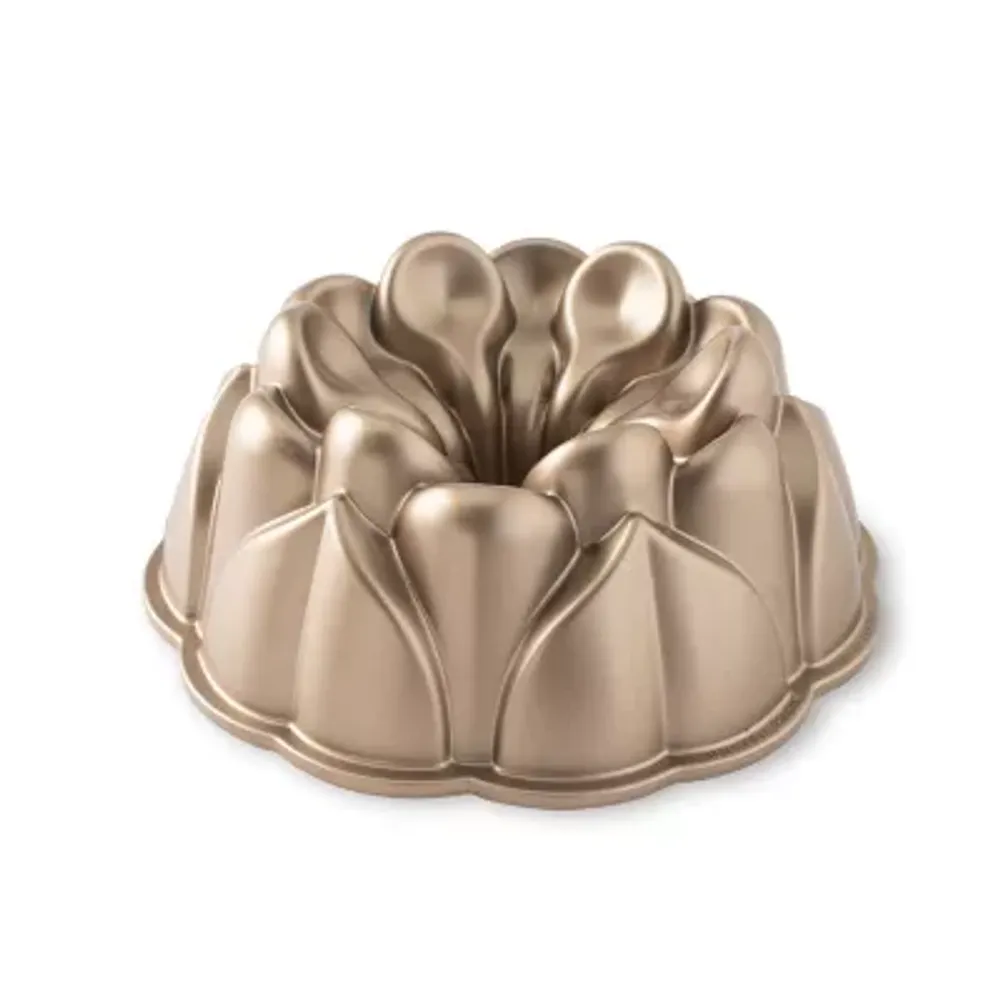 Nordicware Magnolia Bundt Pan