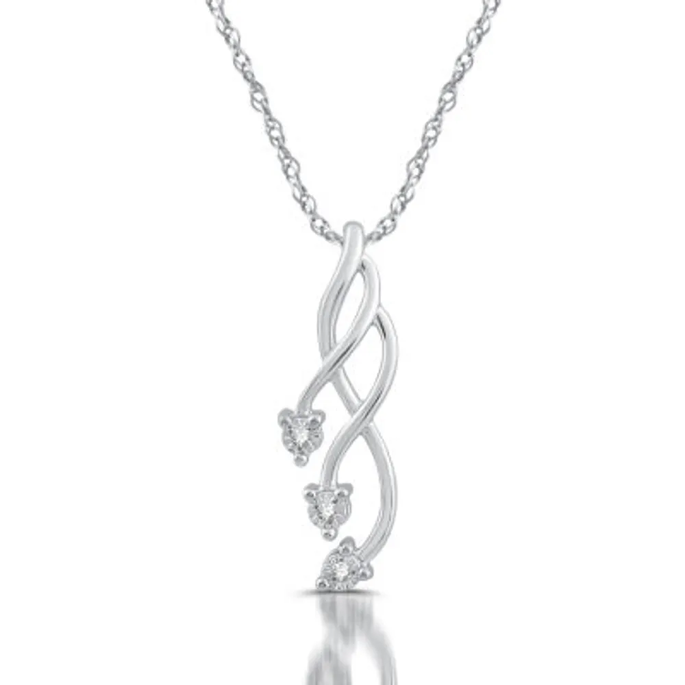 Womens Diamond Accent Natural White Diamond 10K Gold Pendant Necklace