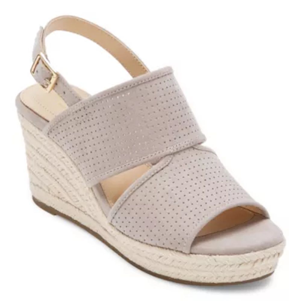 Liz Claiborne Womens Hatcher Wedge Sandals