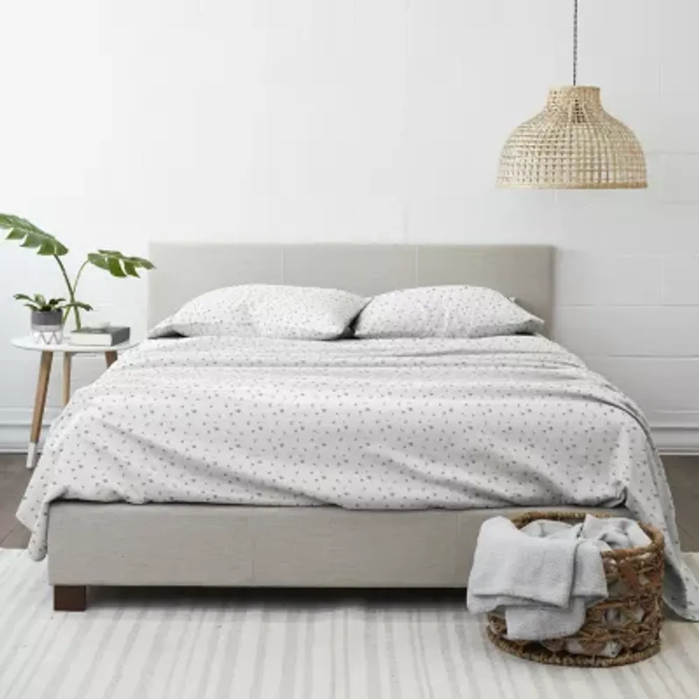 Casual Comfort™ Premium Ultra Soft Floral Pattern Sheet Set