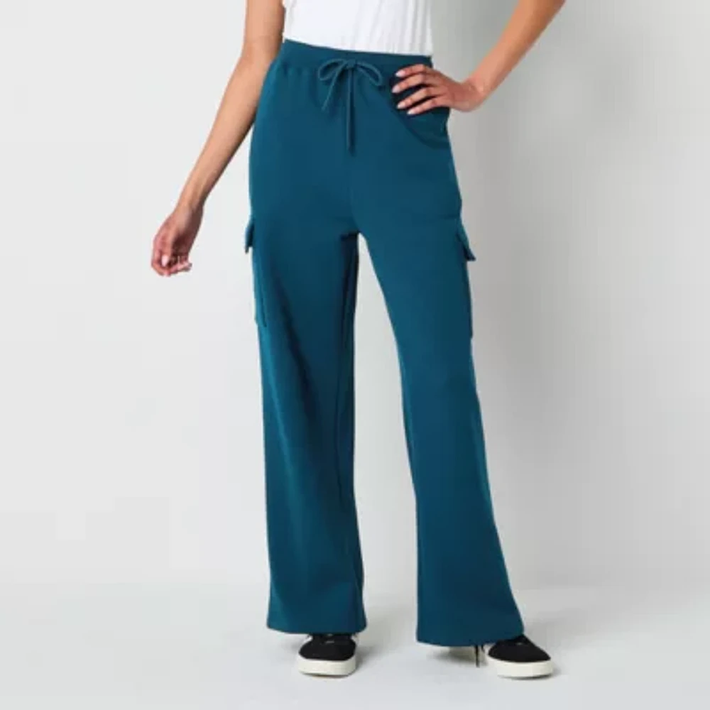 Paris Wide Leg Cargo Womens Sweatpant-Juniors