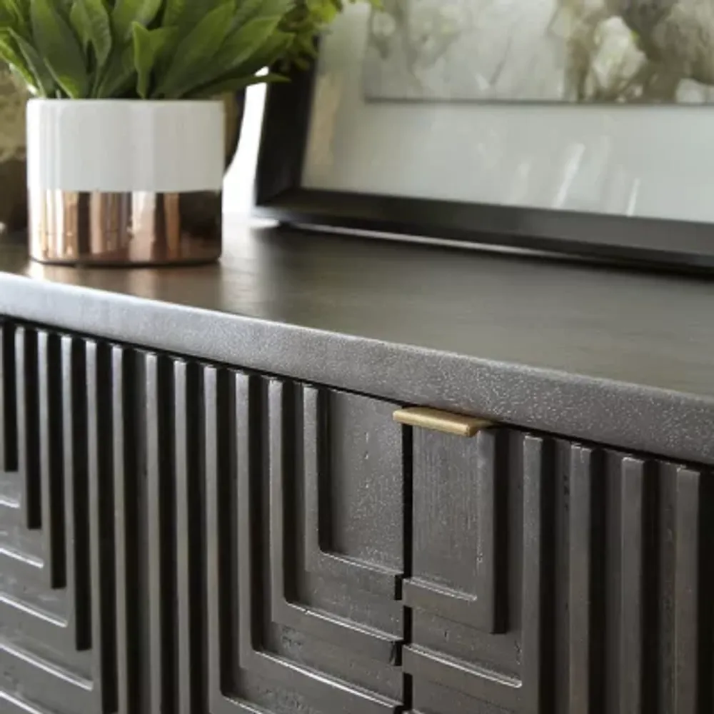 Signature Design by Ashley® Elinmore Accent Cabinet