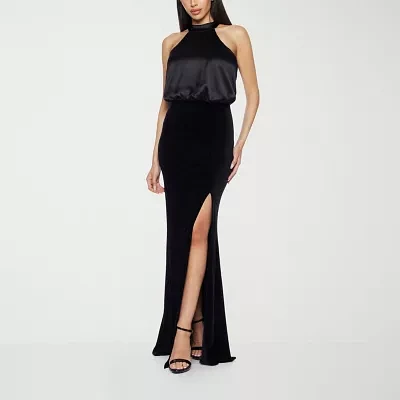 Premier Amour Velvet Womens Sleeveless Evening Gown