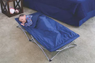 Regalo My Cot Deluxe Portable Toddler Bed