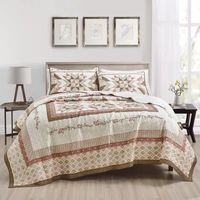 Laurel Manor Millie Quilt