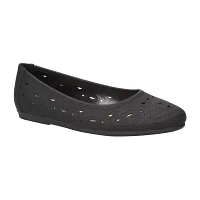 Easy Street Womens Jackie Closed Toe Ballet Flats