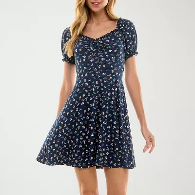 City Triangle Womens Short Sleeve Floral Fit + Flare Dress Juniors