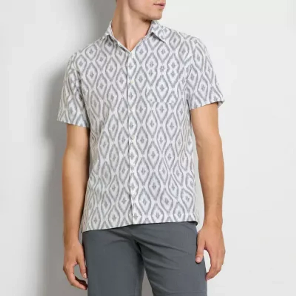 Van Heusen Weekend Mens Moisture Wicking Regular Fit Short Sleeve Abstract Button-Down Shirt