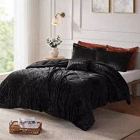 Intelligent Design Isabel Velvet Duvet Cover Set with decorative pillow