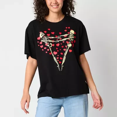 Jerry Leigh Juniors Skeletons Heart Oversized Tee Womens Crew Neck Short Sleeve Graphic T-Shirt