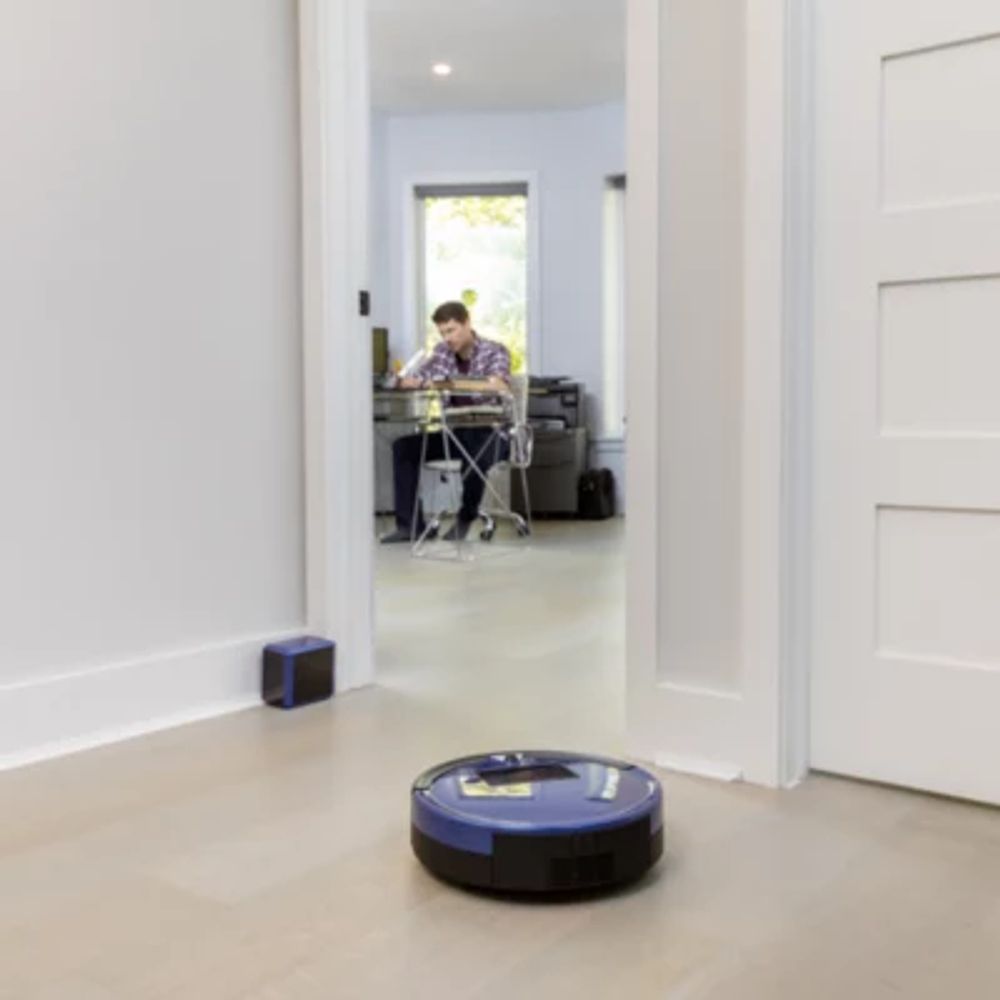 Bobsweep PetHair Plus Robotic Vacuum Cleaner and Mop