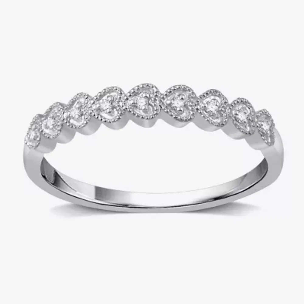 Diamond Accent Natural White 10K Gold Heart Wedding Band