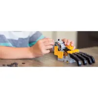 Toysmith 4m Kidzrobotix Motorized Robot Hand Robot