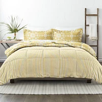 Casual Comfort Daisy Medallion Reversible Down-Alternative Comforter