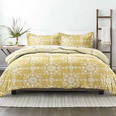 Casual Comfort Daisy Medallion Reversible Down-Alternative Comforter