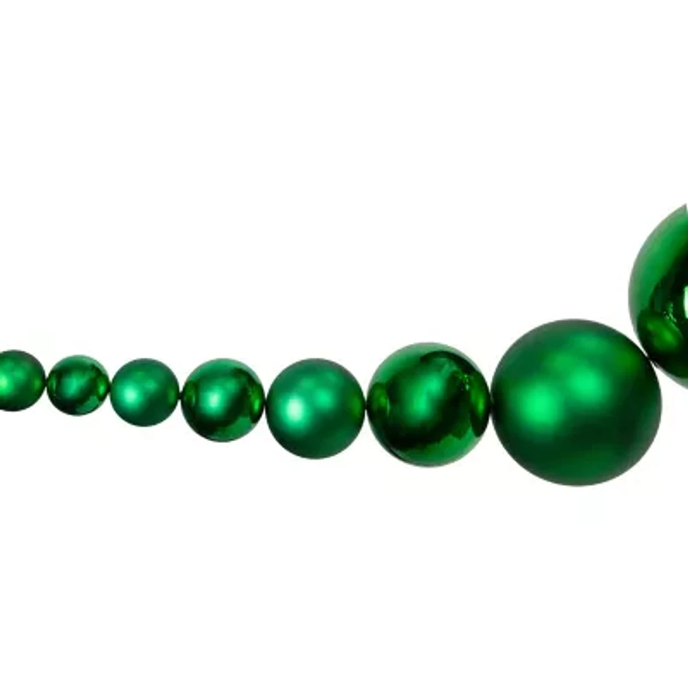 Northlight 6' Green Shiny And Matte Shatterproof Ball Christmas Swags