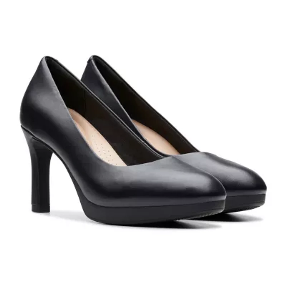 Clarks Womens Ambyr Flared Heel Pumps