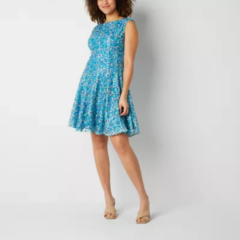 Danny & Nicole Petite Sleeveless Floral Lace Fit + Flare Dress