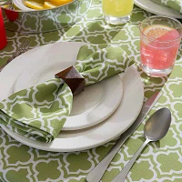 Design Imports Green Lattice Outdoor Tablecloths