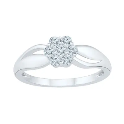 Womens / CT. T.W. Natural White Diamond 10K Gold Cluster Cocktail Ring