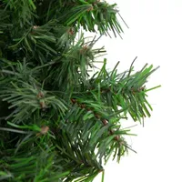 Canadian Pine Mini Artificial Christmas Wreath  12-Inch  Unlit