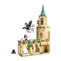 LEGO Harry Potter Hogwarts Courtyard: Sirius’s Rescue 76401 Building Set (345 Pieces)
