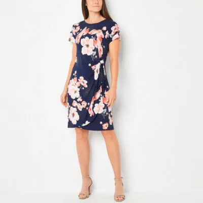 Robbie Bee Short Sleeve Floral Sheath Dress