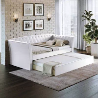 Saint Ives Upholstered Daybed