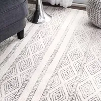 nuLoom Sarina Diamonds Rug