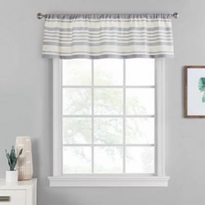 Vue Vinstra Rod Pocket Tailored Valances