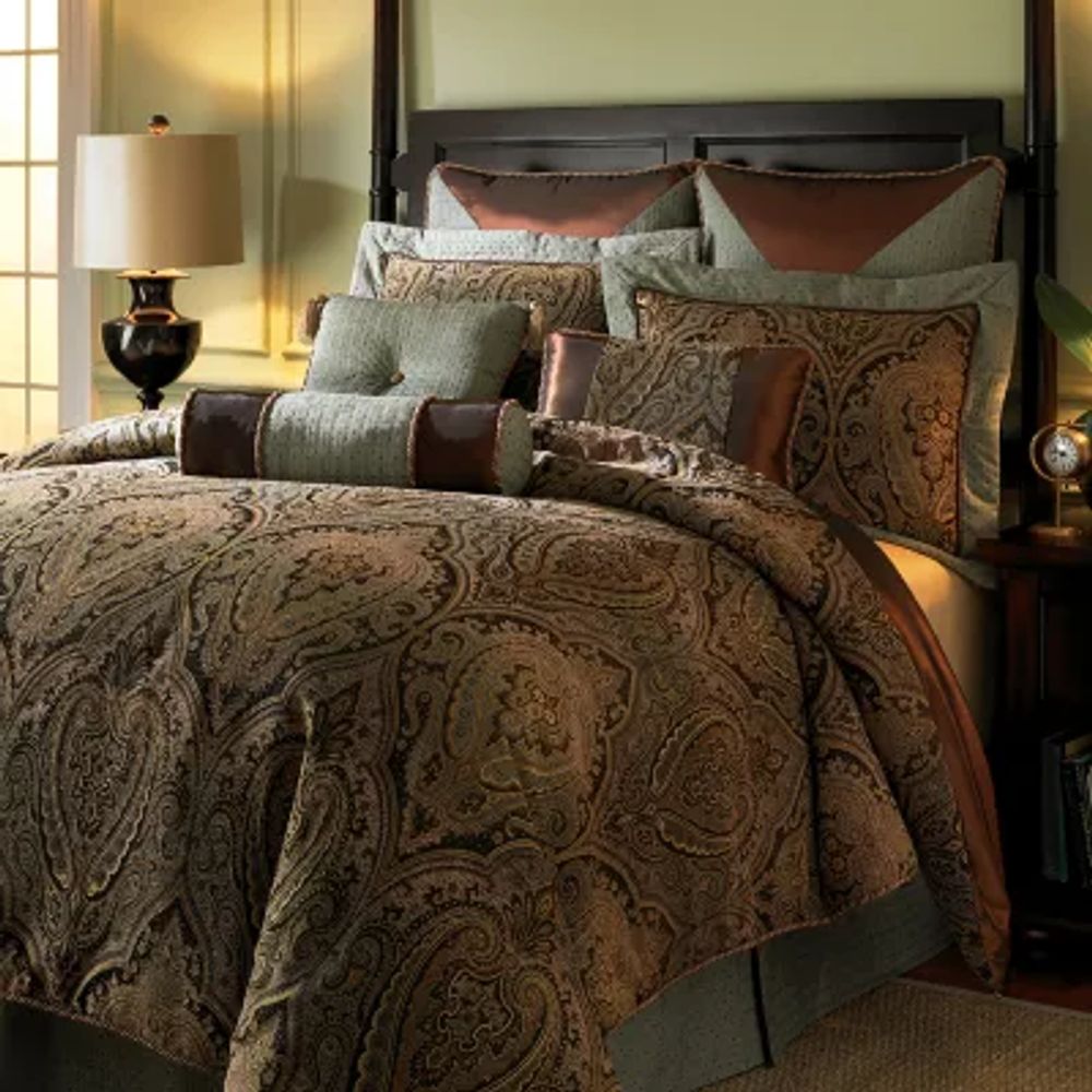 Hampton Hill Canovia Springs Jacquard Comforter Set