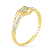 Womens Diamond Accent Natural White Diamond 10K Gold Heart Delicate Cocktail Ring