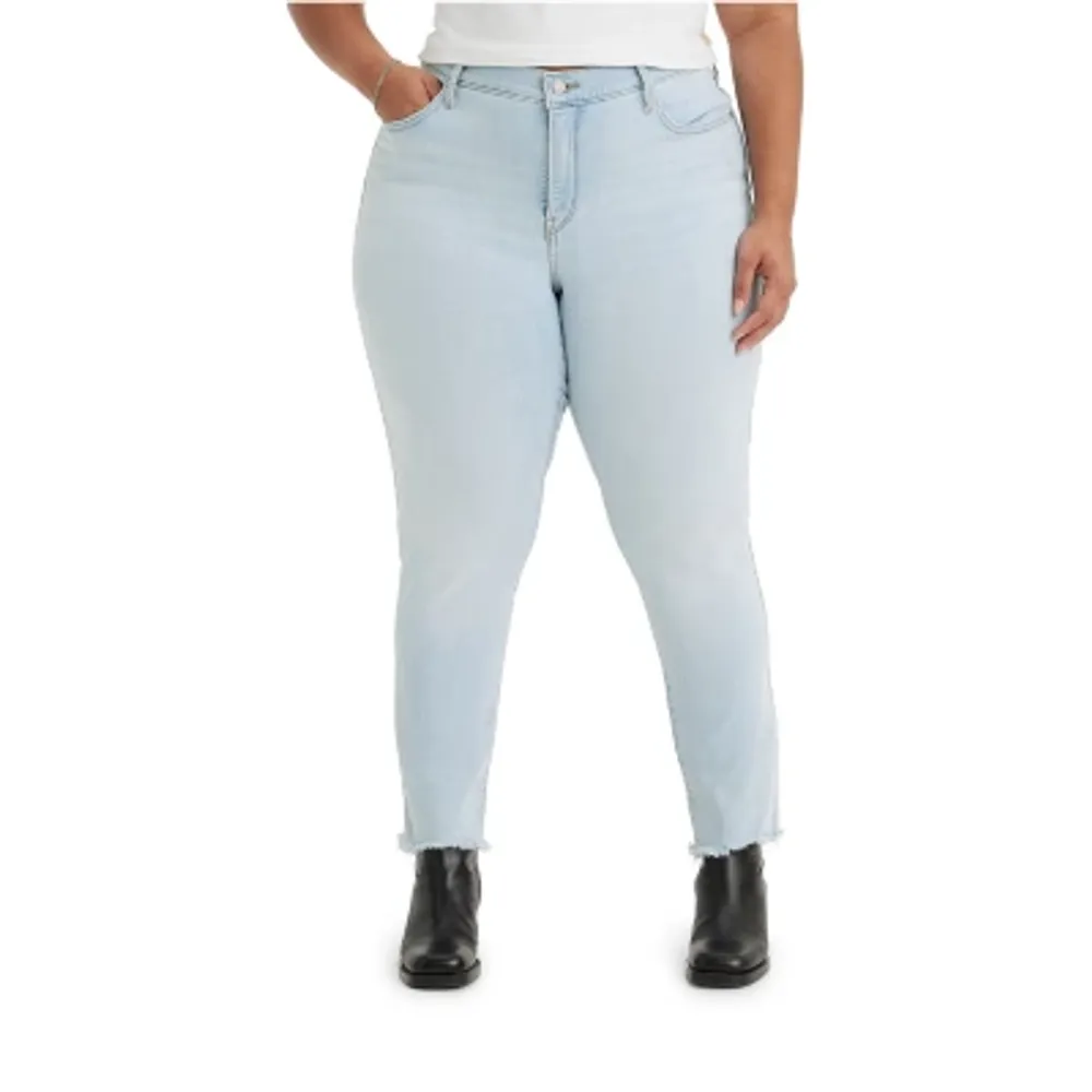 Levi's® Plus Size Boyfriend Mid Rise Jeans